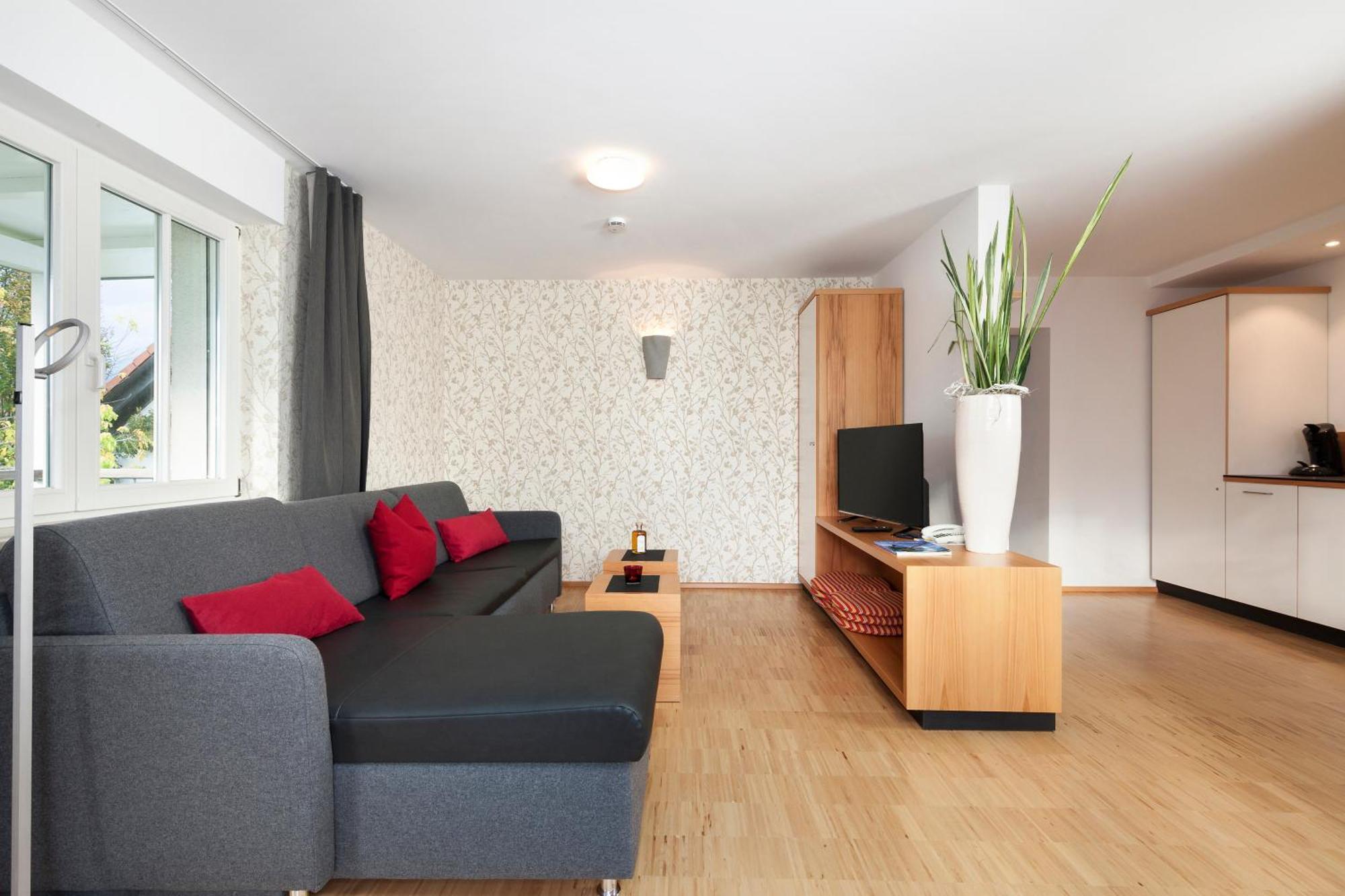 Appartementhotel Roehrenbach Immenstaad am Bodensee Eksteriør bilde