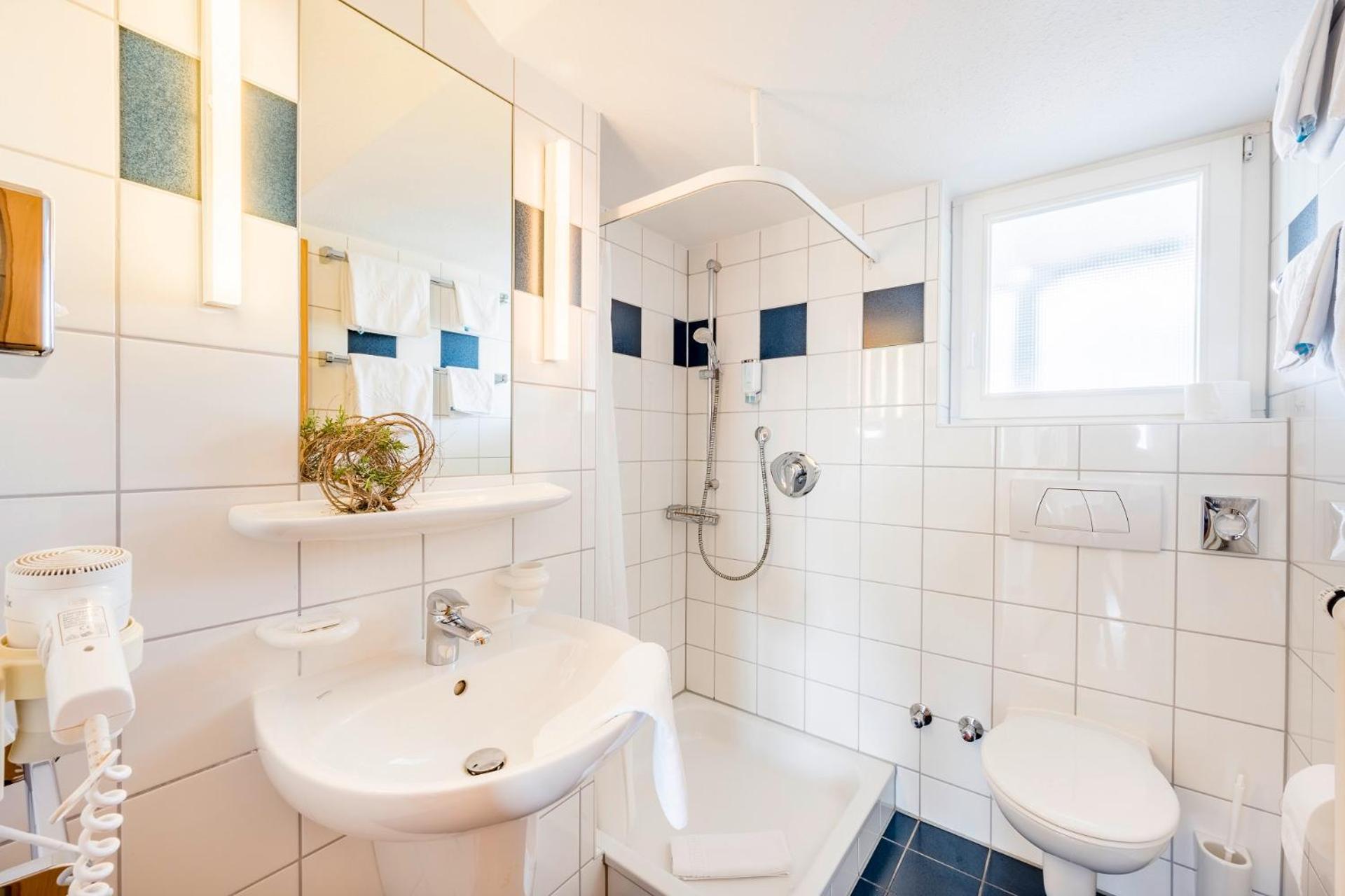 Appartementhotel Roehrenbach Immenstaad am Bodensee Eksteriør bilde